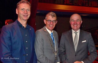 KNKB zet directeur Dirk Jan van der Woud aan de kant