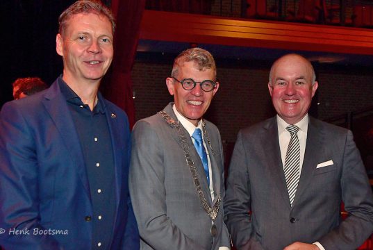 KNKB zet directeur Dirk Jan van der Woud aan de kant