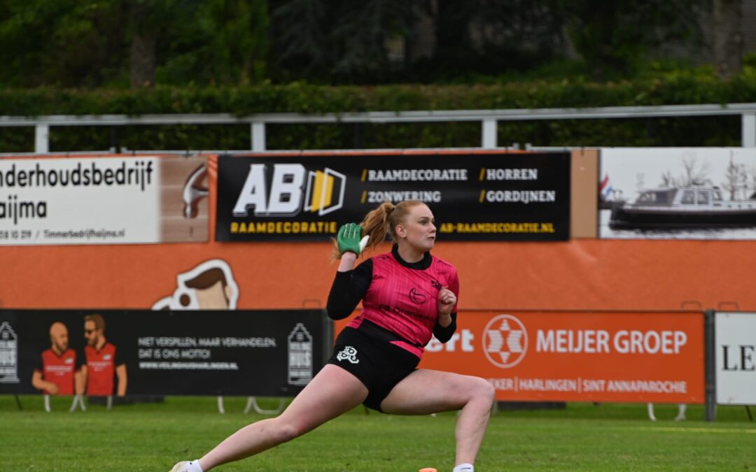 Ilse Baanstra in actie in Stiens