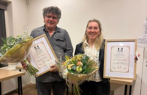 Jisse Postma en Johanna Grond nemen afscheid van bestuur KV Sla Raak