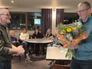 Jan de Groot benoemd tot erelid van KF St.-Anne / Drie Spul Is Út Jan de Groot is erelid