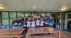 Partuur Melle Talsma wint jongenswedstrijd in Vrouwenparochie