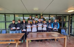 Partuur Melle Talsma wint jongenswedstrijd in Vrouwenparochie