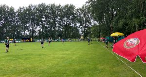 Makkum gooit opstap wedstrijd voor jongens eruit