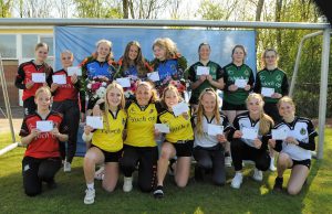 Martsen van der Goot en haar maten winnen in Nijewier