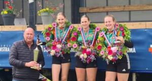 De uitslagen van het NK schoolmeisjes. Dronryp wint!