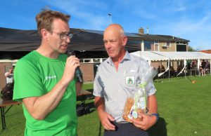 Jan Winkel en Fokke van der Veen stoppen als KNKB -scheidsrechter