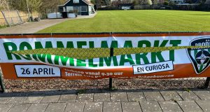 Vernielingen bij kaatsveld Dronryp. Dader gezocht