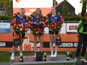 De winnaars van de Dames Hoofdklasse bij de Stienzer keatsdagen