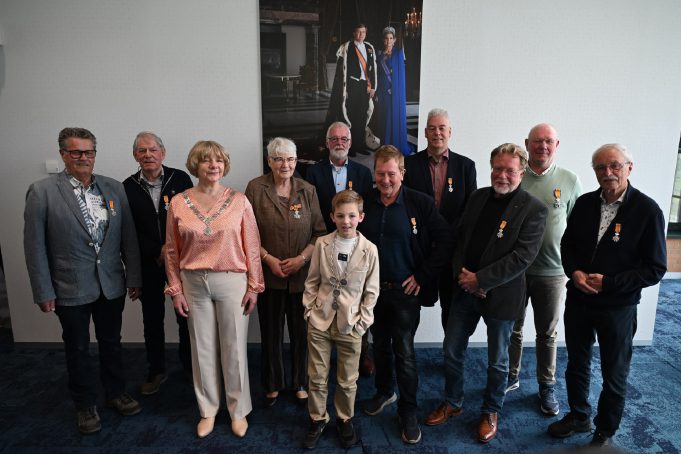 Vier kaatsvrijwilligers kregen vandaag een lintje