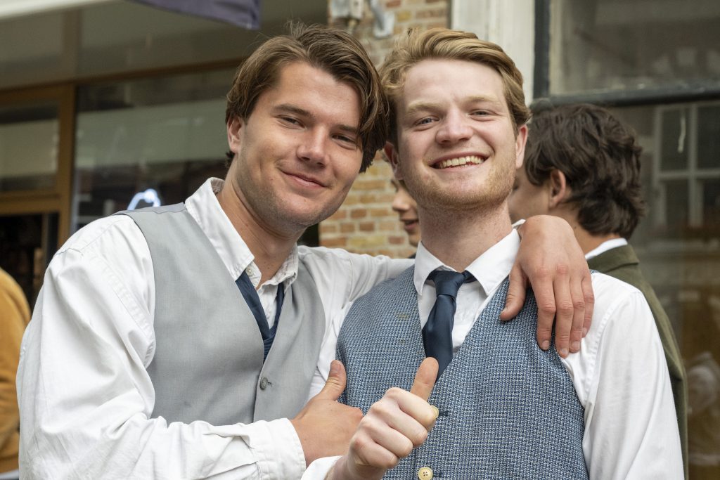 Studentenkaatsen in Franeker - kaatsnieuws.com Studentenkaatsen in Franeker