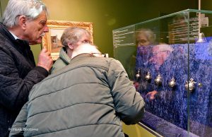 Keatsmuseum opent tentoonstelling ‘Magie van de Zilveren Bal’