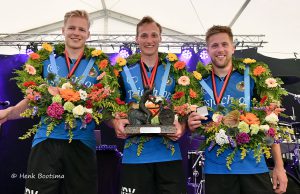 100e krans voor Tjisse Steenstra